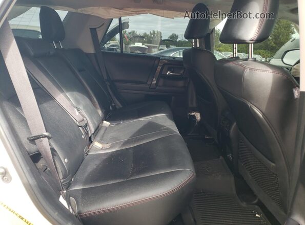 JTERU5JR9P6212274 2023 TOYOTA 4RUNNER Белый Вид задних сидений