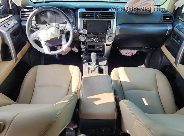JTEZU5JR8L5219782 2020 TOYOTA 4RUNNER Черный Вид панели приборов