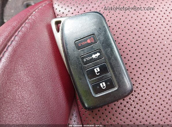 JTHBA1D20J5070785 2018 LEXUS IS 300 Серебряный Вид панели приборов