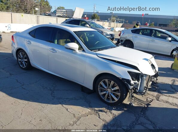 JTHBA1D21G5022673 2016 LEXUS IS 200T Белый Передняя правая четверть