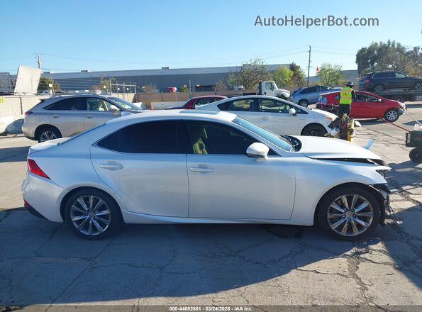 JTHBA1D21G5022673 2016 LEXUS IS 200T Белый Панорамный вид салона 360°