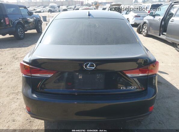 JTHBA1D22J5075731 2018 LEXUS IS 300 Черный 
