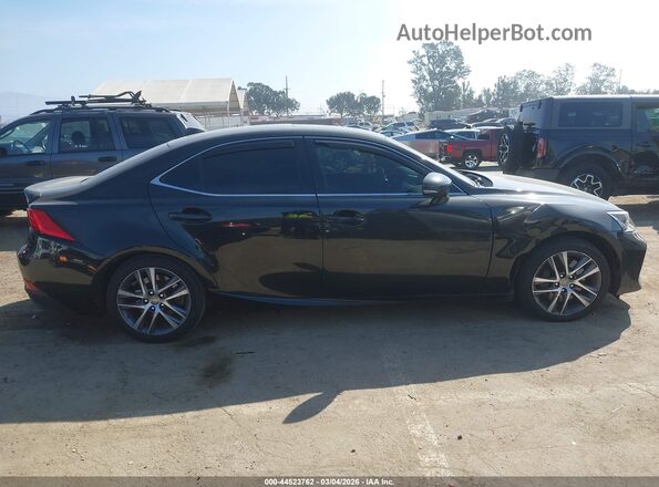 JTHBA1D22J5075731 2018 LEXUS IS 300 Черный Вид задней части салона