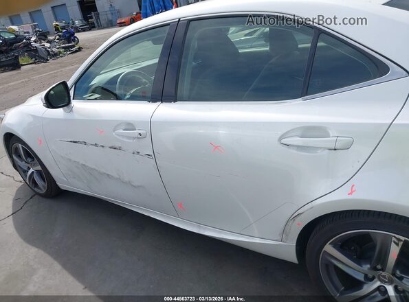 JTHBA1D24H5052056 2017 LEXUS IS 200T Белый 