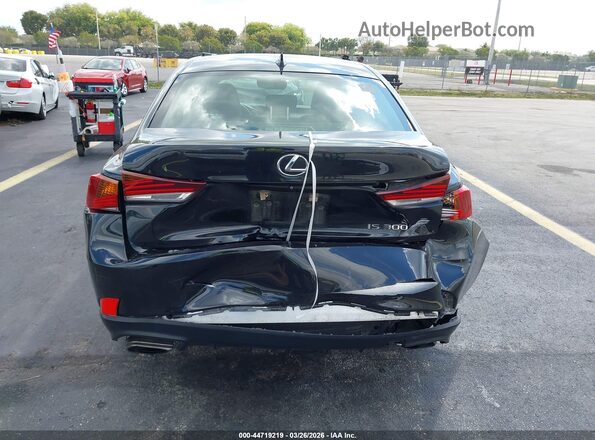 JTHBA1D25J5065212 2018 LEXUS IS 300 Black Widok z przodu