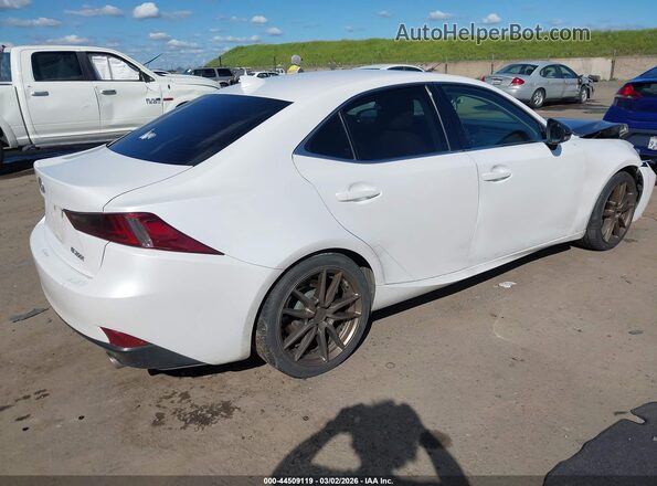 JTHBA1D27G5024184 2016 LEXUS IS 200T Белый Задняя правая четверть