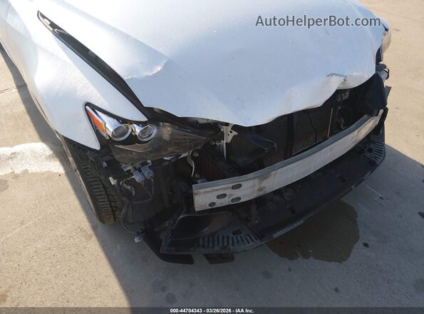 JTHBA1D27G5025643 2016 LEXUS IS 200T White Front view
