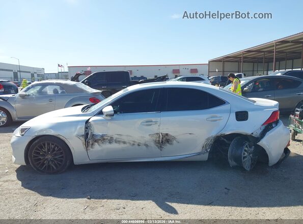 JTHBA1D28H5053565 2017 LEXUS IS 200T Белый Панорамный вид салона 360°