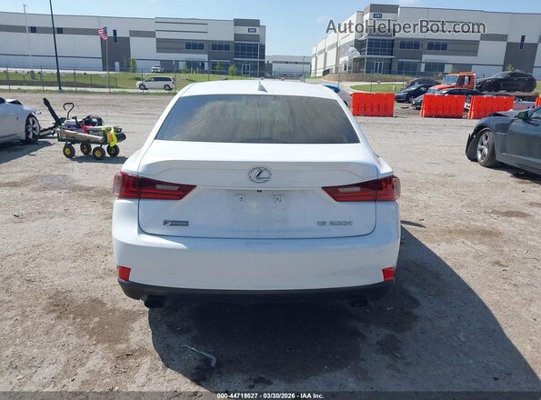 JTHBA1D29G5020024 2016 LEXUS IS 200T Белый 