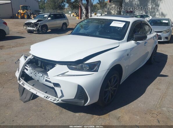 JTHBA1D29H5051369 2017 LEXUS IS 200T Белый Передняя левая четверть