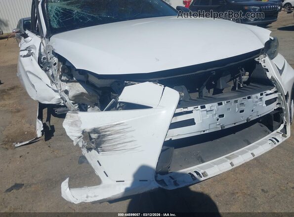 JTHBA1D29H5051369 2017 LEXUS IS 200T Белый Вид панели приборов