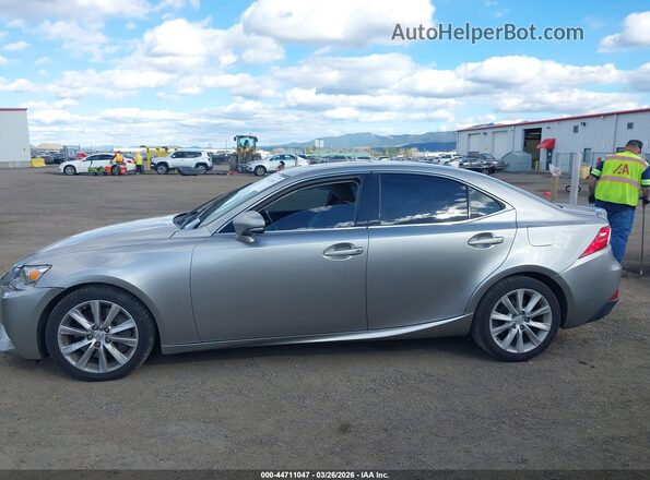 JTHBA1D2XG5023322 2016 LEXUS IS 200T Silver Սալոնի 360 աստիճան տեսք