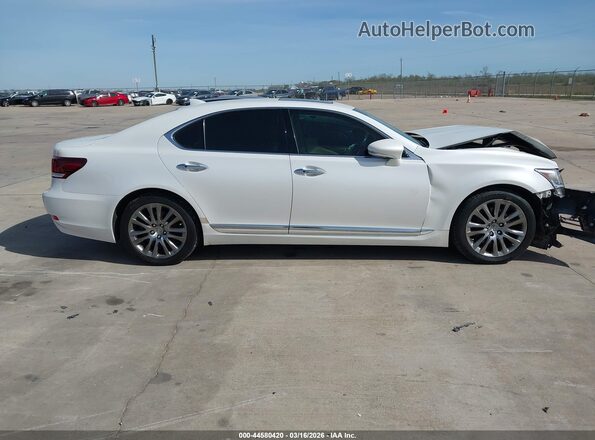 JTHBL5EF4G5139702 2016 LEXUS LS 460 Белый Вид задней части салона