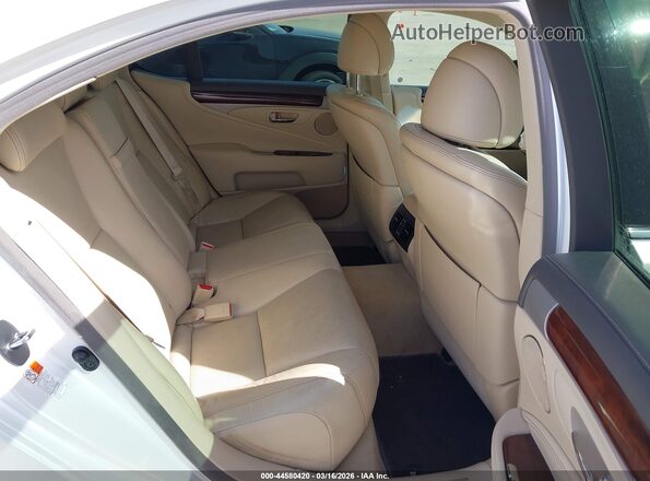 JTHBL5EF4G5139702 2016 LEXUS LS 460 Белый Вид наклейки с VIN-кодом