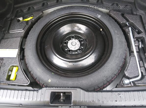 JTHC81F22M5045565 2021 LEXUS IS 300 Silver წინა პანელის ხედი