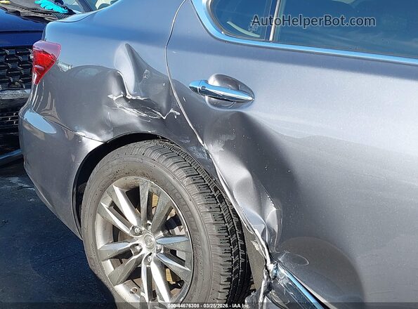 JTHCL5EFXG5026728 2016 LEXUS LS 460 Серый Вид спереди