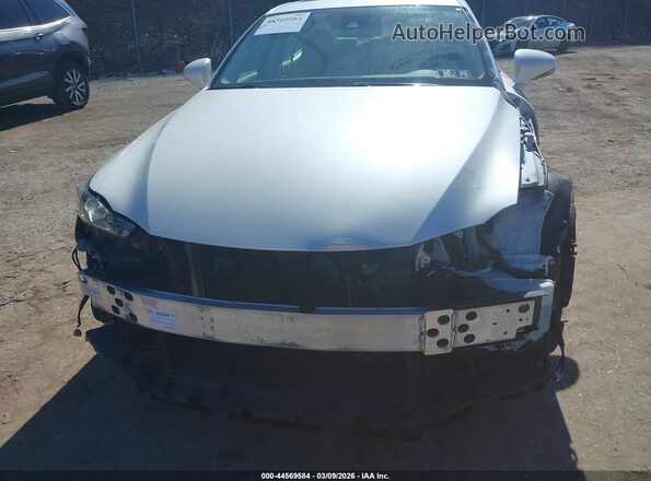 JTHCM1D25H5024519 2017 LEXUS IS 300 Белый Вид спереди