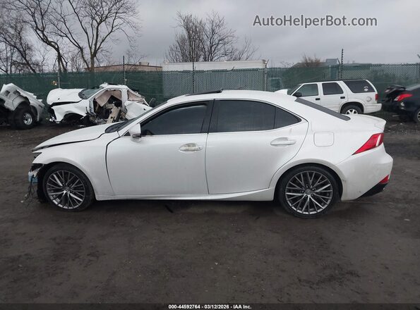 JTHCM1D28G5004599 2016 LEXUS IS 300 White Vista interior trasera