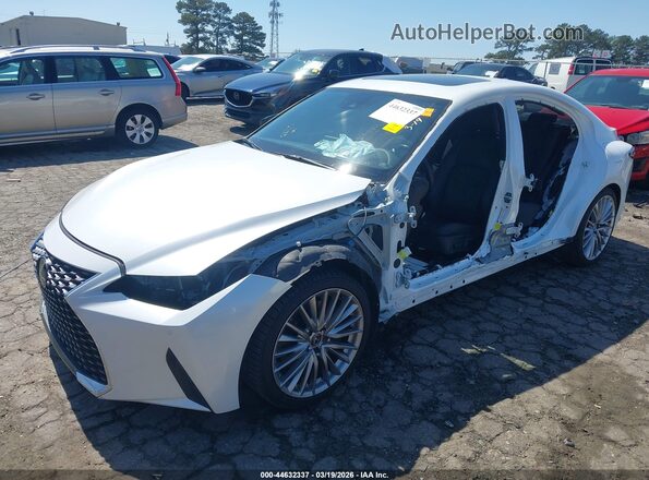 JTHDA1D21P5125519 2023 LEXUS IS 300 Белый Передняя левая четверть