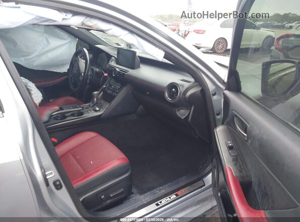 JTHDA1D27P5126741 2023 LEXUS IS 300 Серебряный Вид салона спереди