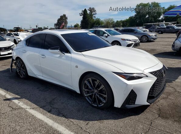 JTHGZ1B24R5079681 2024 LEXUS IS Белый Передняя правая четверть