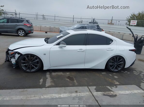 JTHGZ1B27P5069367 2023 LEXUS IS 350 White Widok wnętrza 360 stopni