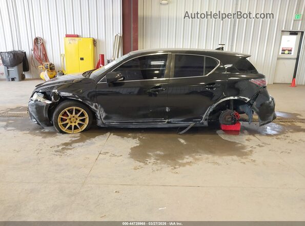 JTHKD5BH6H2291258 2017 LEXUS CT Черный Вид спереди