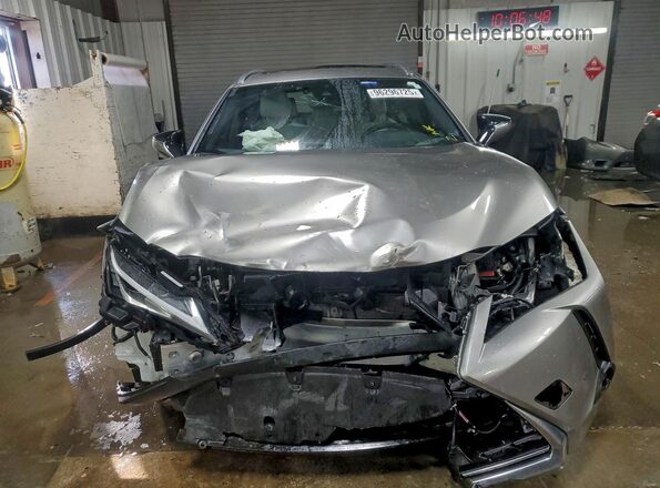 JTHP9JBH1M2051965 2021 LEXUS UX Silver Widok z przodu