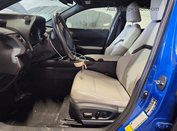 JTHP9JBH2N2061938 2022 LEXUS UX Синий Вид салона спереди