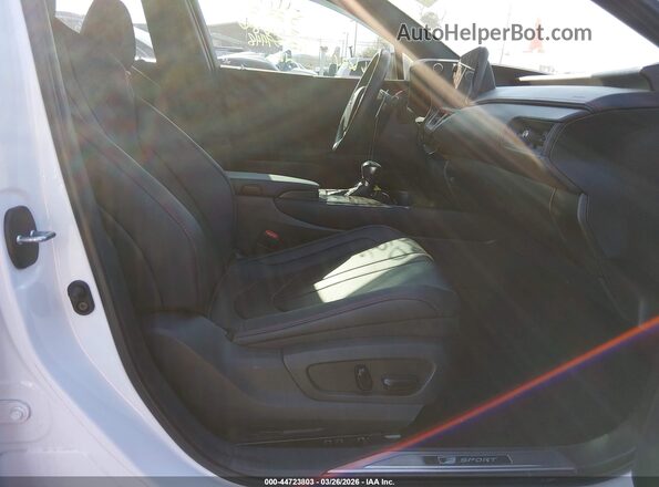 JTHR6JBH8P2139448 2023 LEXUS UX 250H White Widok wnętrza z przodu