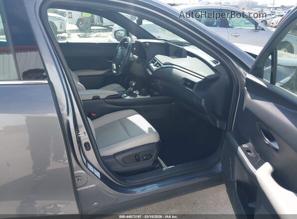 JTHU9JBH2K2001561 2019 LEXUS UX 250H Серый Вид салона спереди