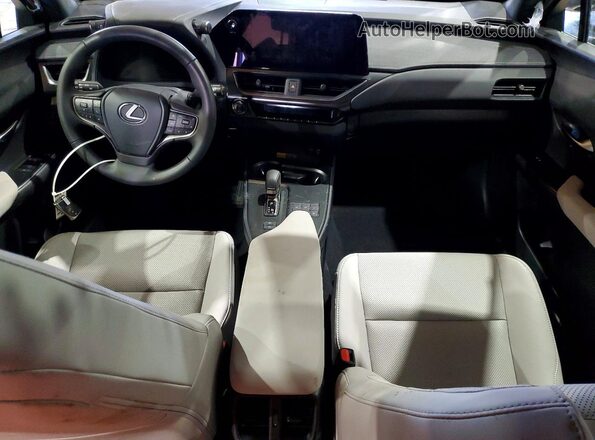 JTHUCJDH9S2012183 2025 LEXUS UX Black Вид панелі приладів