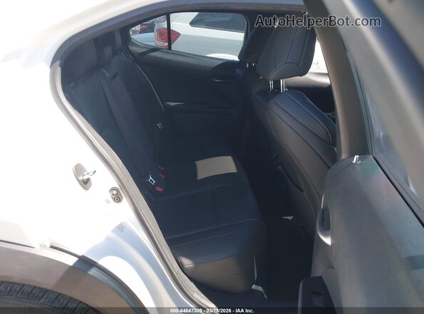 JTHY3JBH1K2006480 2019 LEXUS UX 200 White VIN sticker view