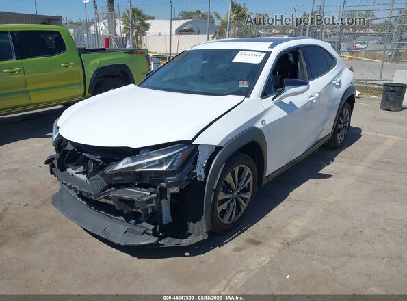 JTHY3JBH1K2006480 2019 LEXUS UX 200 White Front left