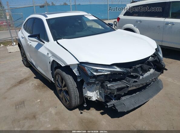 JTHY3JBH1K2006480 2019 LEXUS UX 200 White Front right