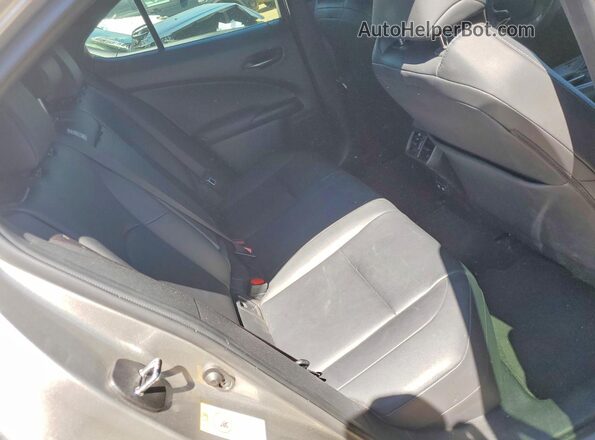 JTHY3JBH6K2017765 2019 LEXUS UX Gray Rear seats view