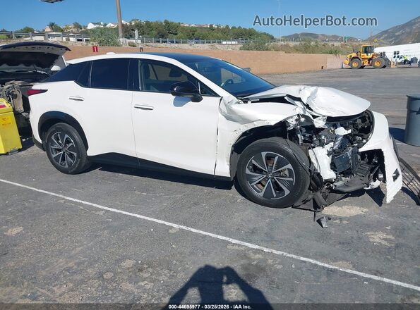 JTJAAAAB8PA019596 2023 LEXUS RZ 450E White Vista interior de 360 grados