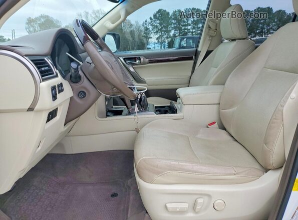 JTJBM7FX2K5229969 2019 LEXUS GX Белый Вид салона спереди