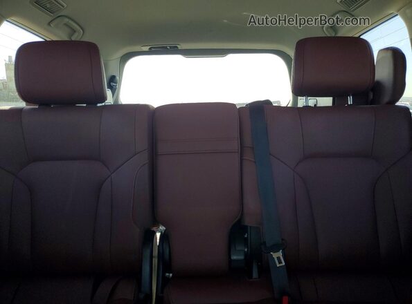 JTJDY7AX4M4334753 2021 LEXUS LX Серебряный Вид задних сидений