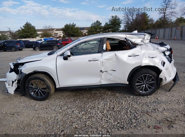 JTJGKCEZ3S5024751 2025 LEXUS NX 350H White Vista interior trasera