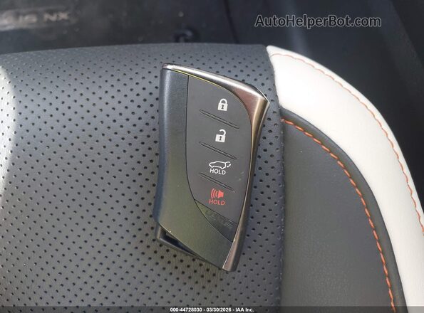 JTJGKCEZ7N2003147 2022 LEXUS NX 350H Красный Вид панели приборов