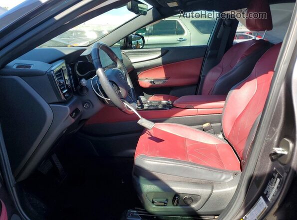 JTJHKCFZXN2008989 2022 LEXUS NX Charcoal Widok wnętrza z przodu