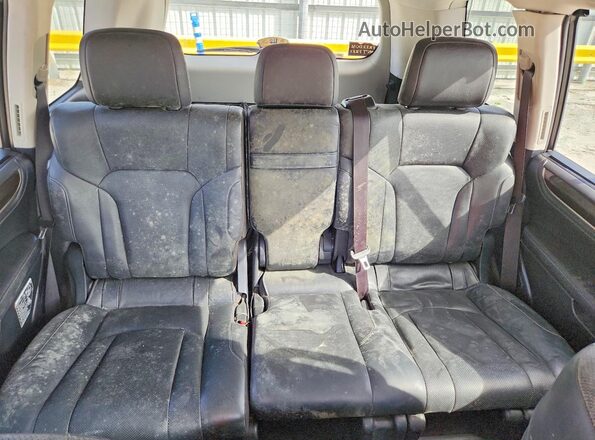 JTJHY7AX5J4265259 2018 LEXUS LX Белый Вид задних сидений