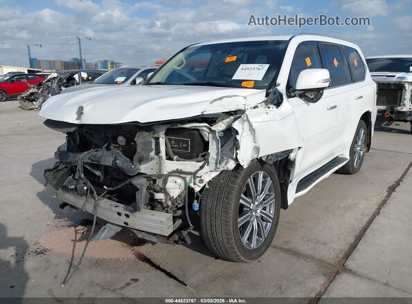 JTJHY7AX9G4194530 2016 LEXUS LX 570 Белый Передняя левая четверть