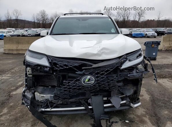 JTJMB7CX3R4041349 2024 LEXUS LX Белый Вид спереди