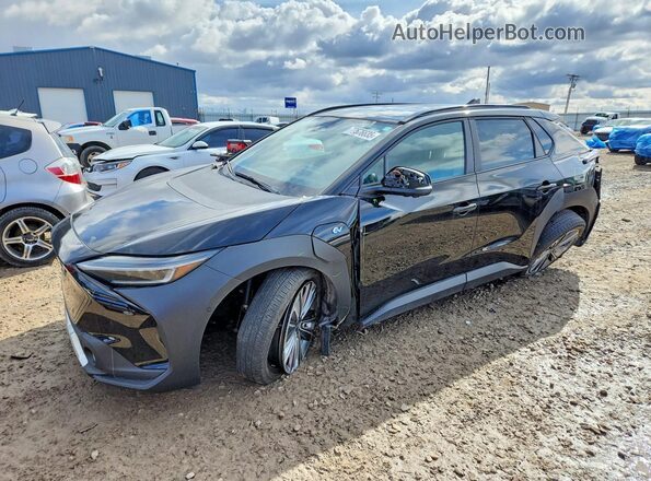 JTMABABA1RA061939 2024 SUBARU SOLTERRA Черный Передняя левая четверть