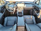 2024 Toyota Bz4x Limited Серебряный vin: JTMABACA7RA063886