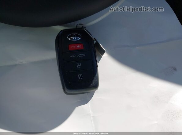 JTMBCAEB2TJ013086 2026 TOYOTA LE Серый Вид панели приборов