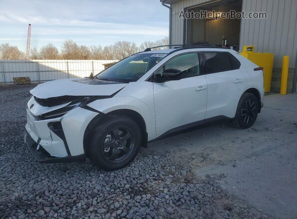 JTMBDAFB8TA000998 2026 TOYOTA LE White Vista tres cuartos delantera izquierda