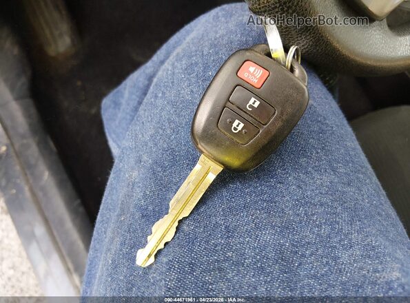 JTMBFREV0JJ734939 2018 TOYOTA LE Gray Вид панелі приладів